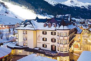 Fantastic location in the heart of St Anton. Photo: Hotel Alte Post